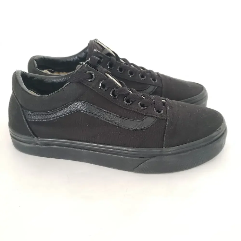 VANS Off The Wall SIZE 4 (MENS) 5.5 (WOMEN) Youth Lace Up Sneakers Black